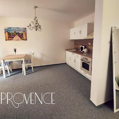 The Meetinka Apartments Jesenik Luaran gambar