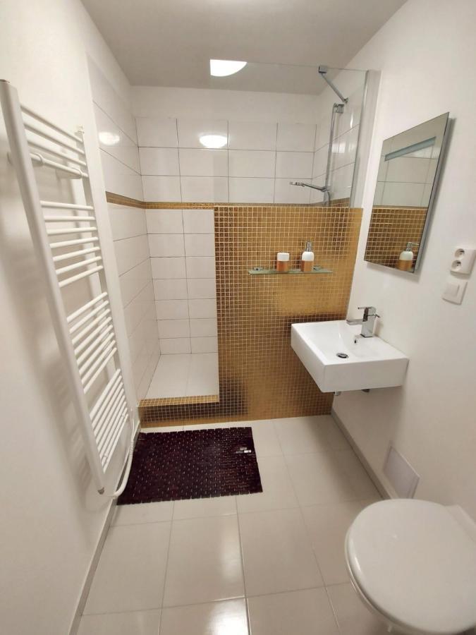 The Meetinka Apartments Jesenik Luaran gambar